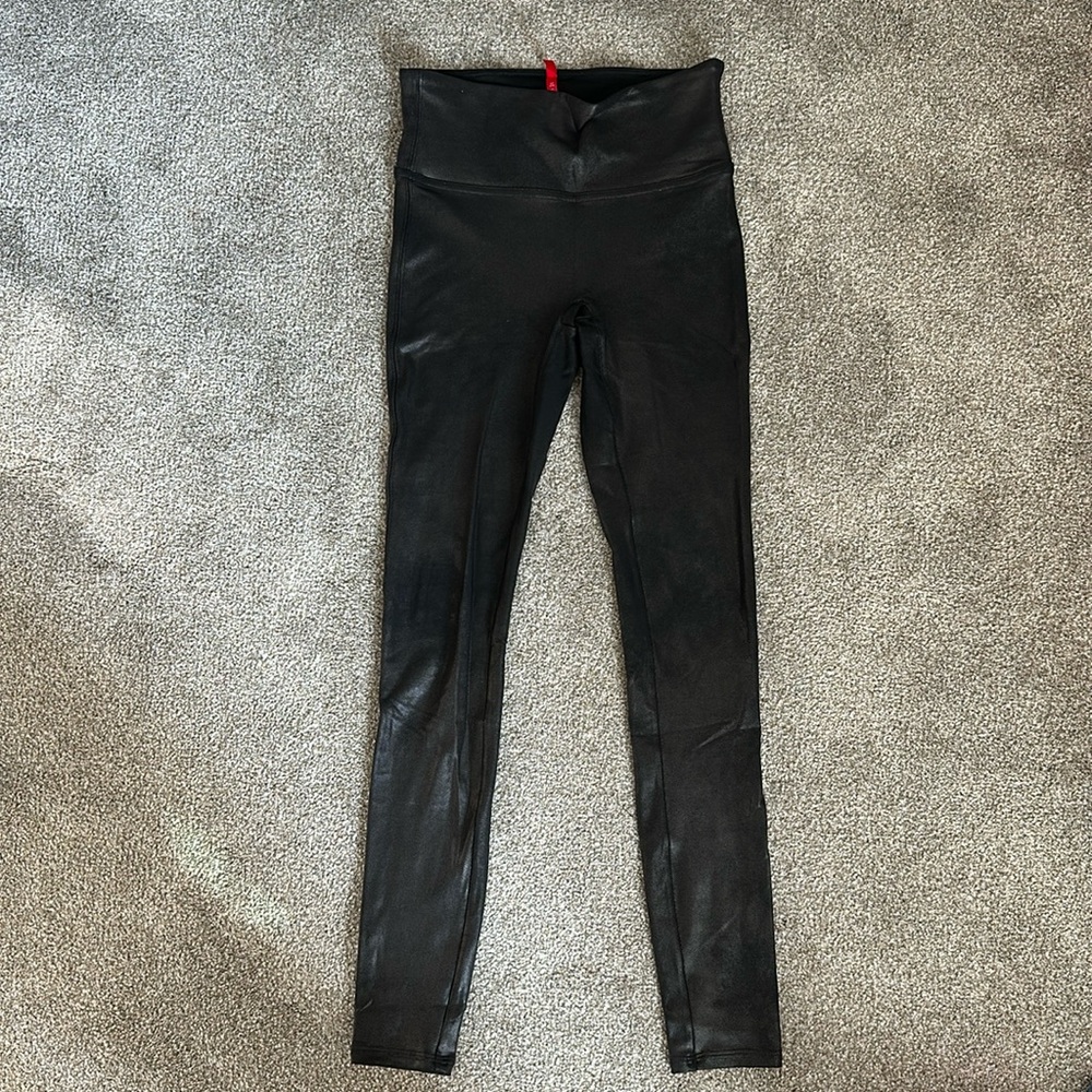 SPANX Faux Leather Leggings size small